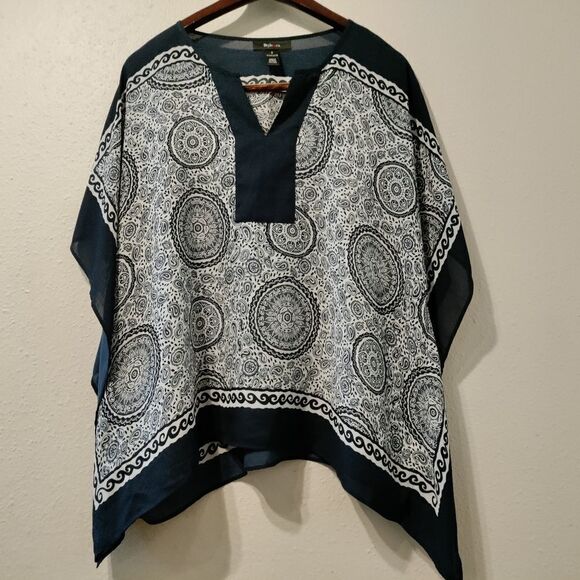 Handkerchief blouse  - Picture 1 of 5